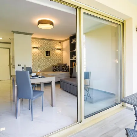 Isola Bella By Connexion Apartment *