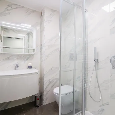 Isola Bella By Connexion アパート