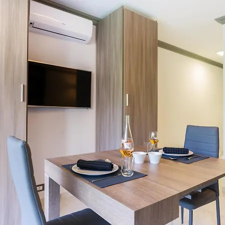 Isola Bella By Connexion